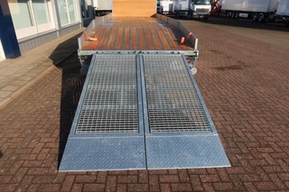 DAF XF 450 6x2 Oprijwagen vloerhoogte 100 cm + 2x  bed + lift as