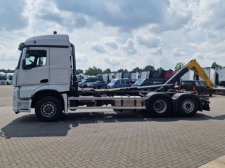 Mercedes-Benz Arocs 2645 6x2*4 with Hydrodrive - Palfinger T18A - Steering axle - Retarder - Like new