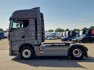 MAN TGX 18.520 GX - D30 - Retarder - Full air - Night clima - Navi - 2x tank