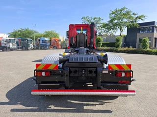 Mercedes-Benz Arocs 3242 / 8X4 / HIAB 25TON HOOKLIFT / !! 35539 KM!! / TOP CONDITION / BIG AXLE  / FRIDGE / SMART TACHO / AUTOMATIC / EURO-6 / 2024