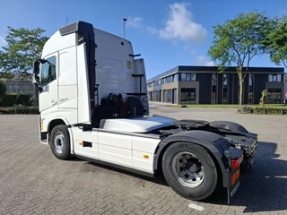 Volvo FH FH5-500 / VEB+ / 633007 KM / I-PARKCOOL / NA CHASSIS / DOUBLE TANK / FULL-SPOILER / 2XBED / FRIDGE / LWDS / AUTOMATIC / EURO-6 / 2021
