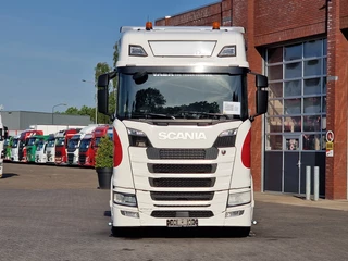 Scania S S540 NGS Highline 4x2 - Low deck - Retarder - Custom interior - Night clima - Full air - Led - Navi