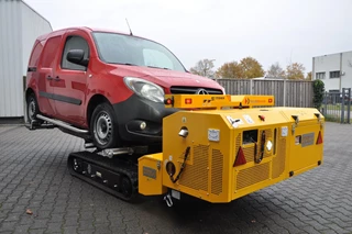 Towtrack benzine Rupsvoertuig - Caterpillar truck