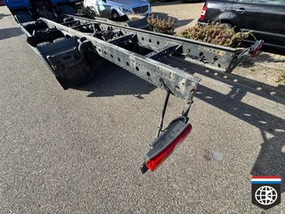 Mercedes-Benz ATEGO 1218 L - chassis cabine - airco - automaat - nieuwe banden (1318 L) - wielbasis 476 K2231
