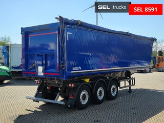 Schmitz Cargobull SKI 24 SL 9.6