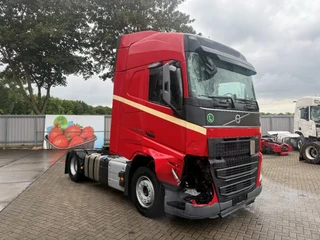 Volvo FH FH5-460 / ENGINE RUNNING / 433992 KM / VEB+ / GERMAN TRUCK / DOUBLE TANK / I-PARKCOOL / DYNAMIC STEERING / ACC / LWDS / AUTOMATIC / EURO-6 / 2024
