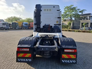 Volvo FH FH5-500 / VEB+ / 636978 KM / I-PARKCOOL / NB CHASSIS / DOUBLE TANK / FULL-SPOILER / 2XBED / FRIDGE / LWDS / AUTOMATIC / EURO-6 / 2021