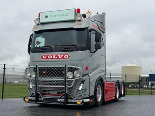 Volvo FH 650 VOLLEDIGE SHOWTRUCK, ALS NIEUW, FULL INTERIOR, FULL EXTERIOR!