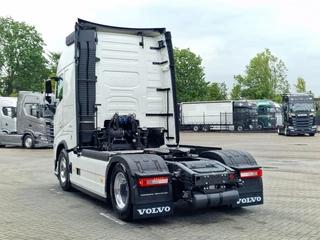 Volvo FH 13.500 Aero Globetrotter XL 4x2 - New - Full spec - Retarder - I parkcool - Full air