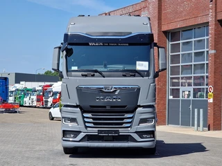 MAN TGX 18.520 GX - D30 - Retarder - Full air - Night clima - Navi - 2x tank