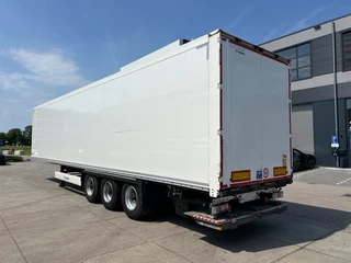 Krone SD / Closed Box / Dhollandia / 1x Lift Axle