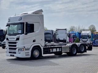 Scania R R590 V8 NGS Highline 6x2 - BDF - 4.75 WB - Retarder - Full air - Leather - Low KM