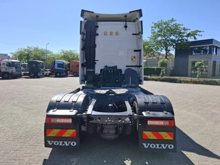 Volvo FH FH5-500 / VEB+ / 566009 KM / I-PARKCOOL / NB CHASSIS / DOUBLE TANK / FULL-SPOILER / 2XBED / FRIDGE / LWDS / AUTOMATIC / EURO-6 / 2021