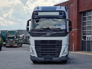 Volvo FH 13.460 Globetrotter XL 4x2 - I Save - I parkcool - 2x tank - Facelift - Full spoiler