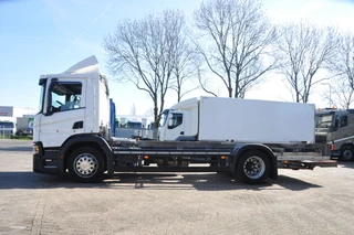 Scania P P220 108.801km 2023 BDF + DHOLLANDIA