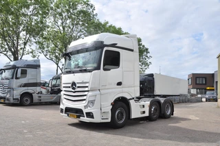 Mercedes-Benz Actros 2645 6X2 2021 366.318km Smart Tacho