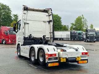 Scania R R590 V8 NGS Highline 6x2 - Full spec - Retarder - Night clima - Full air - Leather