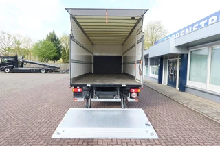 DAF LF 230 FA Bak+ Dhollandia klep 1500 KG 6 cilinder, nieuwe type 2 tacho