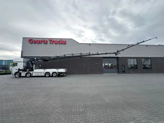 DAF XF 530 8X2+HIAB 1055E-8+JIB 150X-6 KRAAN/KRAN/CRANE.GRUA