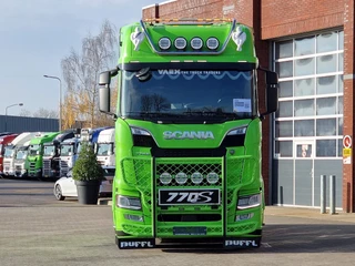 Scania S 770S V8 NGS Highline 6x4 - Retarder - Leather - Navi - Full air - Bull bar -
