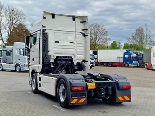 MAN TGX 18.520 4x2 - NEW - Retarder - Night clima - Full air - Navi - PTO prep