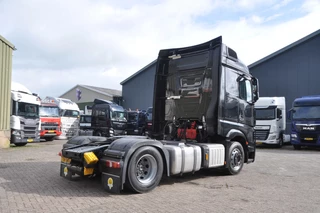 Mercedes-Benz Actros 1942 4X2 2021 StreamSpace