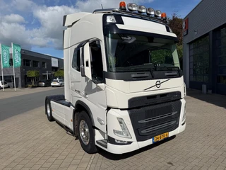 Volvo FM 460 4X2 GLOBETROTTER DYNAMIC STEERING / ALCOA DURA BRIGHT / KOELKAST / AIRCO / STANDKACHEL / PA4827
