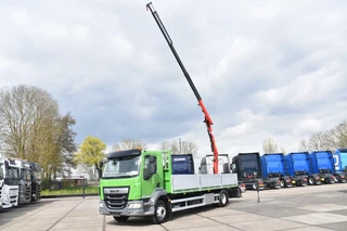 DAF LF 230 4x2 + PALFINGER PK 7.501 SLD5 - AS GOOD AS NEW - ONLY 46 TKM - 3 SEATS - WHEELBASE: 535 CM - CAMERA - REMOTE CONTROL -