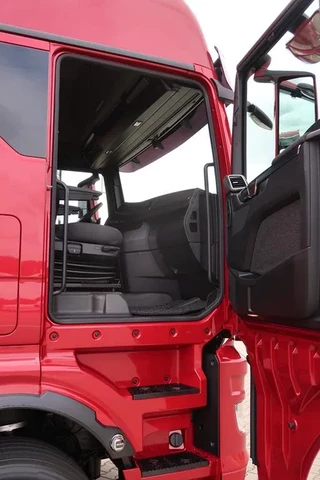 MAN TGX 18.560 NEW! TGX 18.560 - D30 - ADR - Full AIR