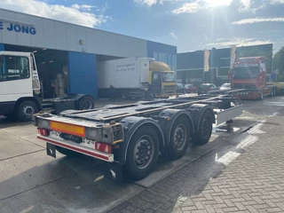 Schmitz Cargobull SCB*S3D / Container chassis / 1x extendable / Disc Brakes