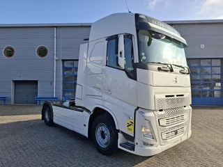 Volvo FH FH5-500 / VEB+ / 636978 KM / I-PARKCOOL / NB CHASSIS / DOUBLE TANK / FULL-SPOILER / 2XBED / FRIDGE / LWDS / AUTOMATIC / EURO-6 / 2021