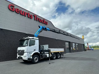 Mercedes-Benz Arocs 3351 963-2-E 6X4 KIPPER / TIPPER + PALFINGER PK30.002 TEC7 KRAAN / KRAN / CRANE / GRUA