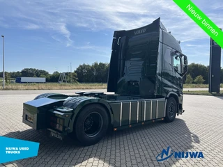 Volvo FH 500 TC 4x2 Showtruck + I-Park