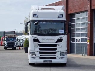 Scania R R590 V8 NGS Highline 6x2 - BDF - 4.75 WB - Retarder - Full air - Leather - Low KM