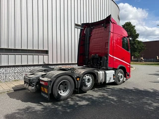 Volvo FH 500 FH 500 6X2 I-Parc Cool PTO / 1x Wit / 1x Rood
