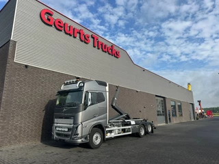 Volvo FH 16.750 6X2 VDL CONTAINER HAAKARMSYTEEM / ABROLLKIPPER/HOOKLIFT/