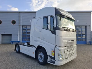 Volvo FH FH5-500 / VEB+ / 607007 KM / I-PARKCOOL / NB CHASSIS / DOUBLE TANK / FULL-SPOILER / 2XBED / FRIDGE / LWDS / AUTOMATIC / EURO-6 / 2021