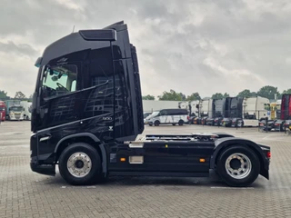 Volvo FH 13.500 Globetrotter XL 4x2 - NEW - Full spec - Retarder - I parkcool - Full air -