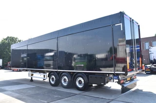 Kraker CF-Z - WALKING FLOOR - 10 MM - SAF AXLES - LIFT AXLE - DISC BRAKES - ALCOA'S - WABCO SMARTBOARD - REMOTE CONTROL -