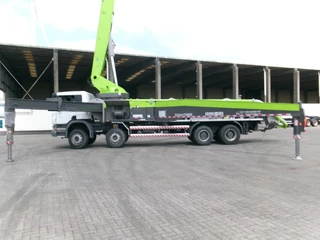 Scania P P420 8X4 ZOOMLION 54MTR