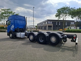 Scania R NGS R650 V8 / 8X2 / RETARDER / TECHNICAL 80TON / 9TON FRONT AXLE / ONLY:687461 KM / LWDS / LEATHER / NAVI / FRIDGE / AUTOMATIC / EURO-6 / 2021