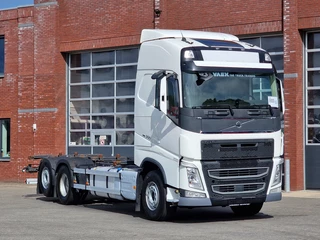 Volvo FH 13.500 Globetrotter 6x2 BDF - 4.90 WB - Full air - Leather - I shift