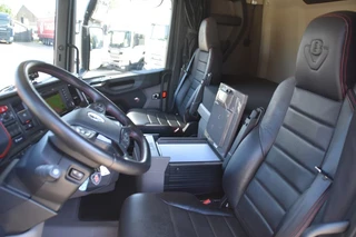 Scania R R530 V8 NGS 6x2*4LB + CARRIER SUPRA 550 - SUPER - LIKE NEW - ONLY 71 TKM - NEW TACHO - FULL AIR - PARK. AIRCO - WHEELBASE: 475 CM - LED -