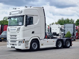 Scania S 590S V8 NGS 6X4 - retarder - full air - leather - WB 315 - frigo
