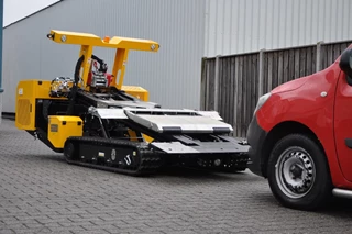 Towtrack benzine Rupsvoertuig - Caterpillar truck