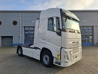 Volvo FH FH5-500 / VEB+ / 642197 KM / I-PARKCOOL / NA CHASSIS / DOUBLE TANK / FULL-SPOILER / 2XBED / FRIDGE / LWDS / AUTOMATIC / EURO-6 / 2021