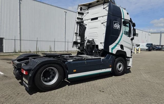 Renault T T440 T4x2 sleeper cab