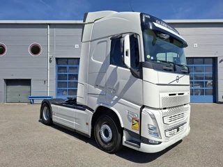 Volvo FH FH5-500 / VEB+ / 664101 KM / I-PARKCOOL / NB CHASSIS / DOUBLE TANK / FULL-SPOILER / 2XBED / FRIDGE / LWDS / AUTOMATIC / EURO-6 / 2021