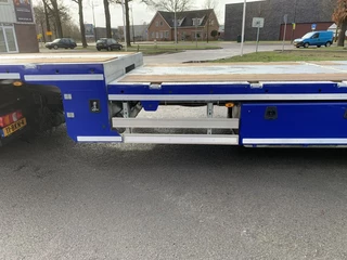 Aksoylu Semi dieplader autotransport tractor transport 4 maand levertijd met TuV VDI 2700 certificate