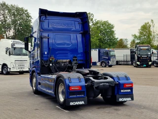 Scania R R460 Highline 4x2 - SUPER - PTO/Hydraulic - Full air - 2x tank - Navi